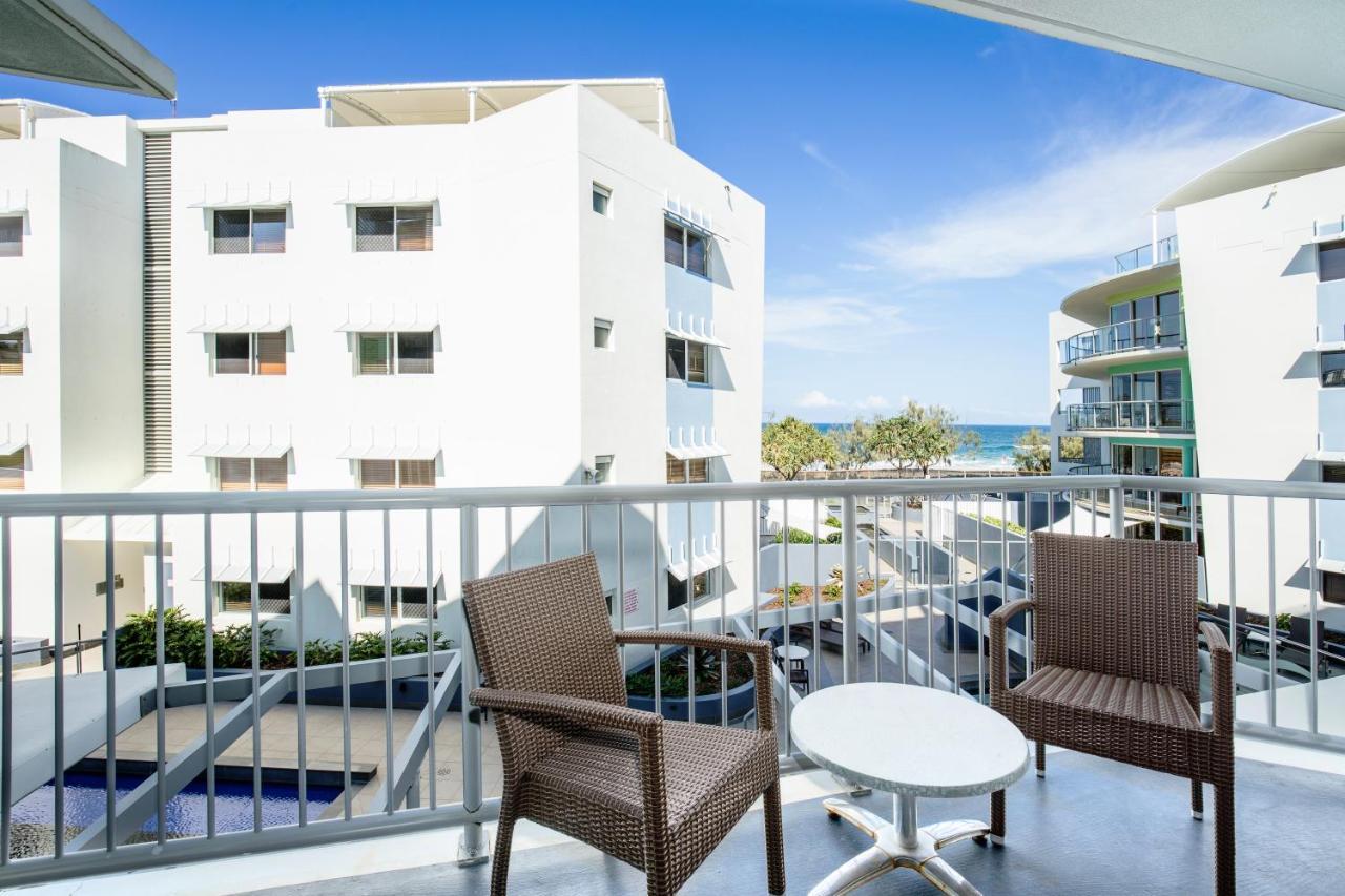 Rolling Surf Resort Caloundra Extérieur photo