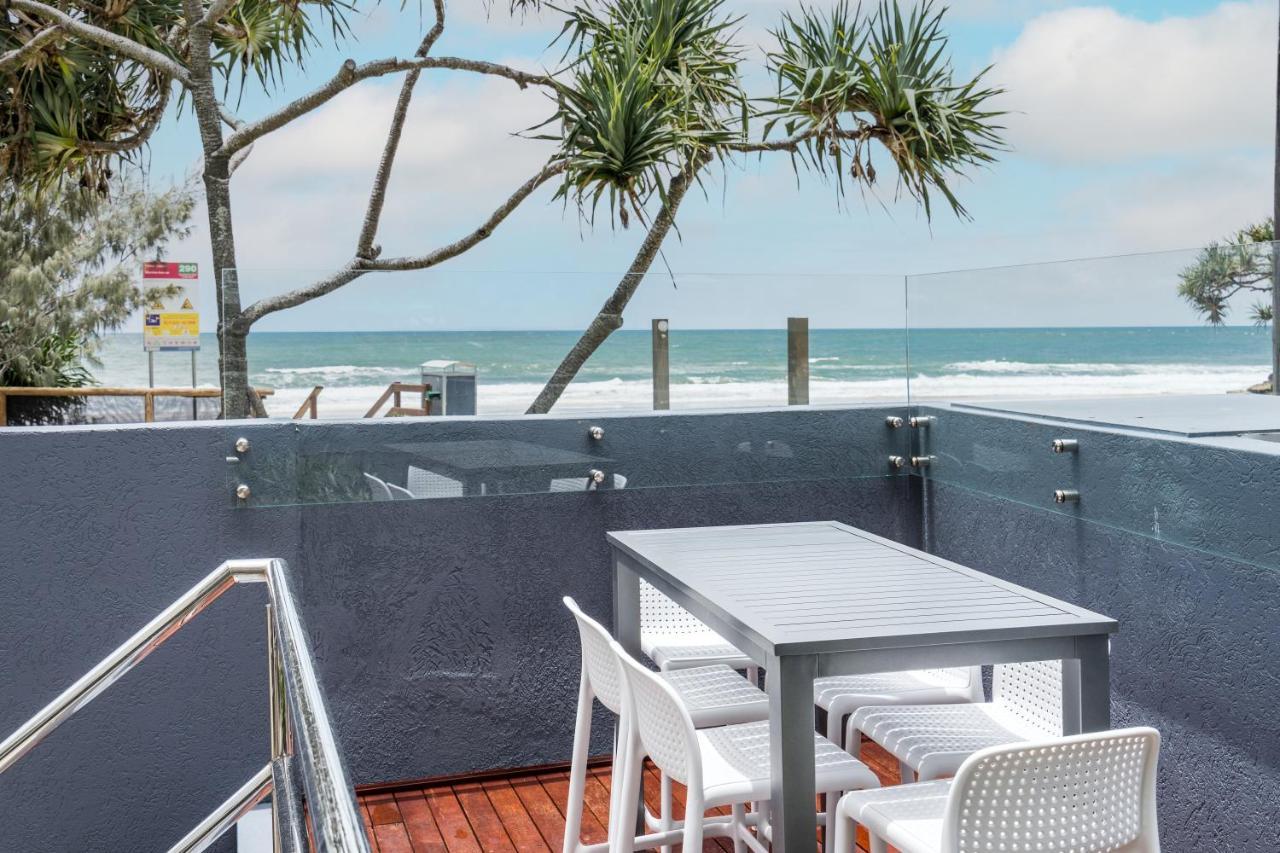 Rolling Surf Resort Caloundra Extérieur photo